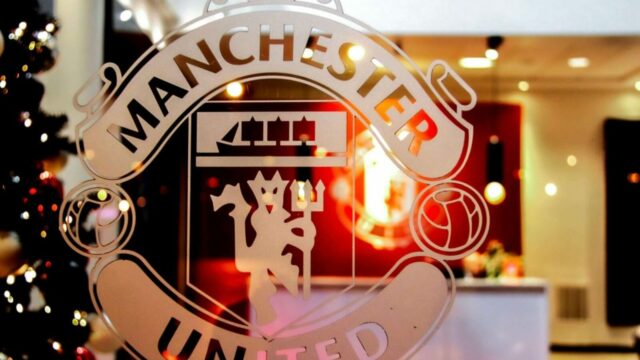 Manchester United proti Tottenham Hotspur: Kto má stratiť viac?

