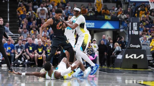 Mathurin vyhodil; Hunter, Turner dostáva techniky pre hádku Cavs-Pacers

