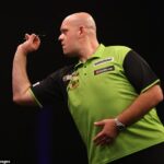 Michael van Gerwen bolo povedané, aby si trval menej sviatkov, ak chce obnoviť svoju najlepšiu formu