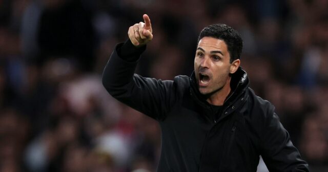 Mikel Arteta Sack sa dosiahol, keď bývalé hviezdy Arsenalu objasňujú svoj názor


