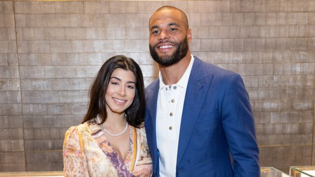 NFL News: Cowboys quarterback strecha Prescott a snúbenec vítajú druhú dcéru

