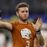 NFL News: Quinn Ewers prevádzkuje stránku na koncepte a objíma sa náhodou s delfínmi