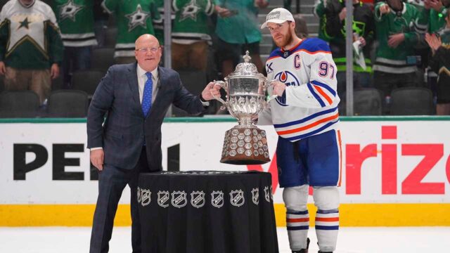 NHL News: Oilers porazil hviezdy, mať šancu vyhrať vykúpenie Stanley Cup Redemption

