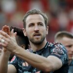 Názov Mám kliatbu: Angličtina Forward vyhrá prvú veľkú kariéru korunu ako Bayern Sealo 34. Bundesliga