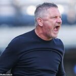 Tony Docherty bol jeden deň po tom, čo tím Dundee zachoval premiér