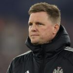 Newcastle Shocks „Pristúpte“ k bývalému Barcelonskému šéfovi - „protichodné rozhodnutie“ deja ako „Znižovanie“ klubu ako klubu ako klub