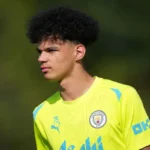 Nico O'Reilly pripomína Manchester City Senior Deward pre Manchester United