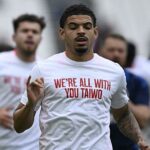 Nottingham Forest urobil dojímavé gesto Taiwo Awoni pred stretnutím West Ham
