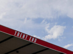 Nottingham Forest urob pohyb pre hráča s kvalitou súprav „svetovej triedy“. Nottinghamský les potvrdil líniu proti Crystal Palace 5. mája