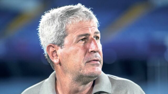 Odchádzajúci tréner Manolo Marquez žiada FC Goa, aby udržala svojich hráčov po úspechu Super Cupu

