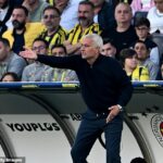 Obvinenie z titulu Fenerbahce je teraz u konca, pretože sedia za ôsmimi bodmi vodcov.