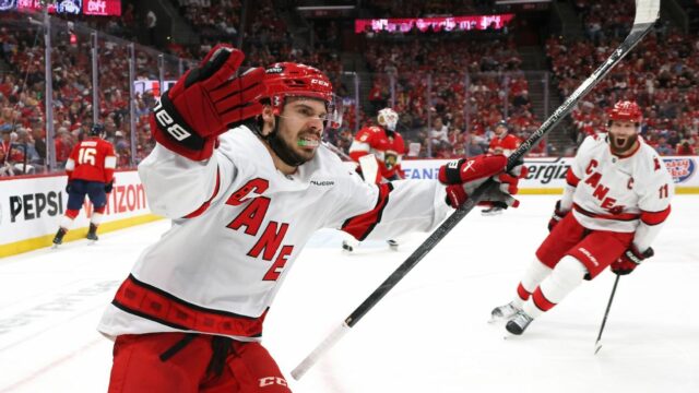 Panters-Hurricanes hrajú 4 vozidlá, skorý pohľad na hru 5

