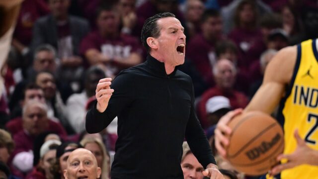 Play -off NBA: Cavs Coach má problémy s PACERS Style of Play v strate play -off

