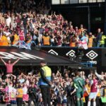 Počas hry Chelsea West Ham pokutoval za homofóbne na zdravie