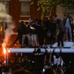 PSG -FAN oslávili Fabian Ruizs, ktoré sa otvárajú na uliciach ...