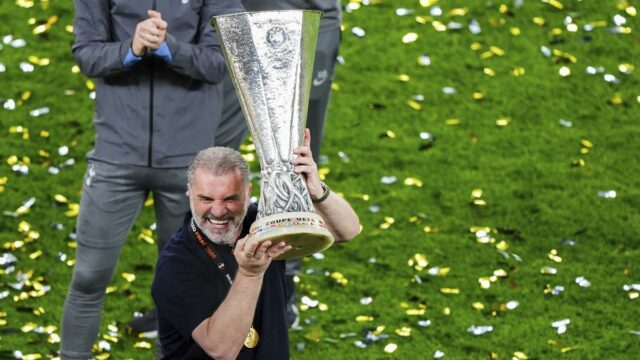Posecoglou naznačuje, že nemá malého koňa s trikom, pretože Tottenham dokončí trofej sucha

