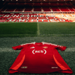 Man United Wears Trose Domáca súprava tento víkend