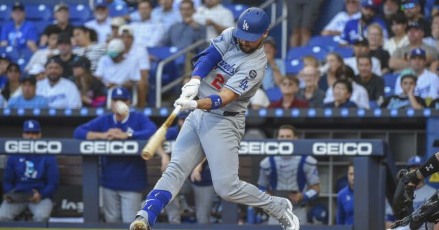 Prečo Michael Conform zostáva v kompozícii? Dodgers hovorí, že je „ľahké sa na to staviť“

