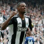 Premier League 2024-25: Nádejný útočník Newcastle Alexander Isaac môže hrať v základných finále sezóny