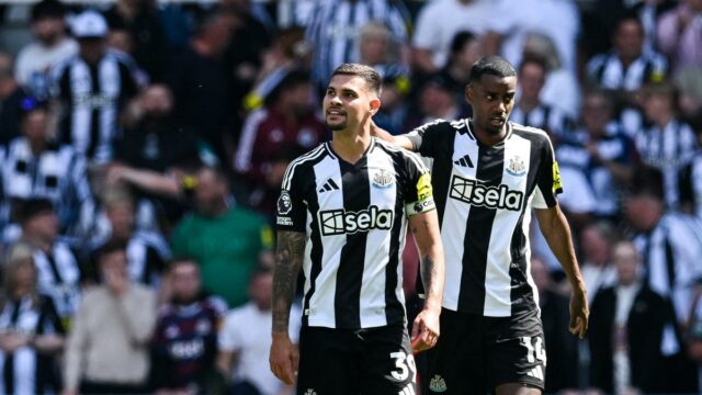 Premier League 2024-25: Newcastle sa presunie na tretí s 2-0 víťazstvom nad 10 osôb Chelsea


