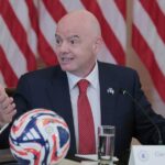 Prezident FIFA v Awe of Barcelona Wonderkid - „má kvalitu skutočných majstrov“