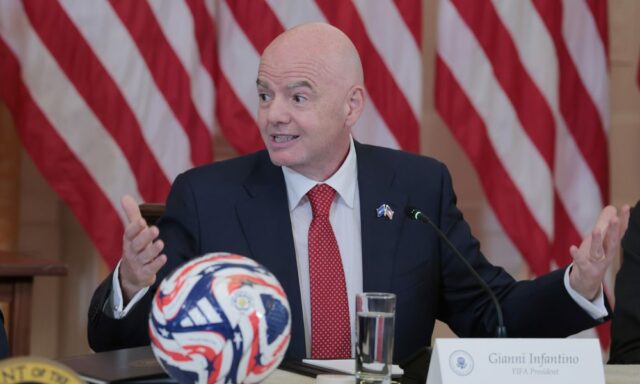 Prezident FIFA v Awe of Barcelona Wonderkid - „má kvalitu skutočných majstrov“

