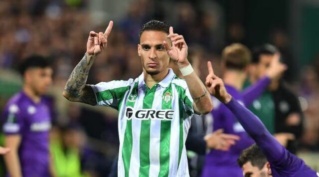 Real Betis dosiahne finále Ligy konferencie UEFA po úspechu navyše čas

