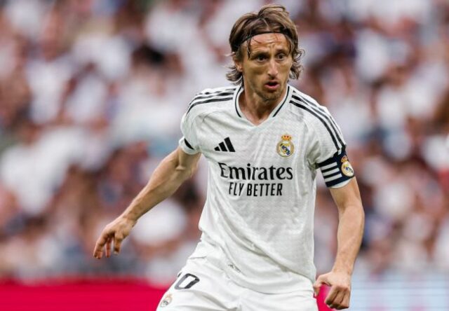 Real Madrid-Real Sociedad Player Hodnotenia: Luka Modric Lights

