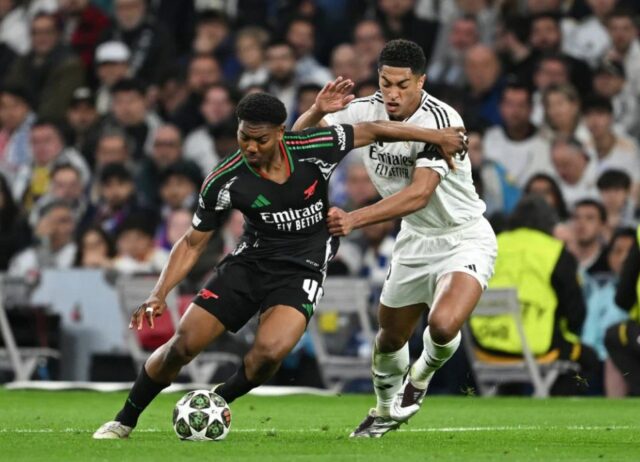 Real Madrid sleduje druhého obrancu Arsenalu uprostred zmluvných hovorov

