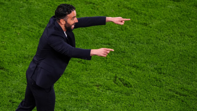 Rio Ferdinand ukazuje, ako bude Manchester United trpieť v letnom okne prenosu

