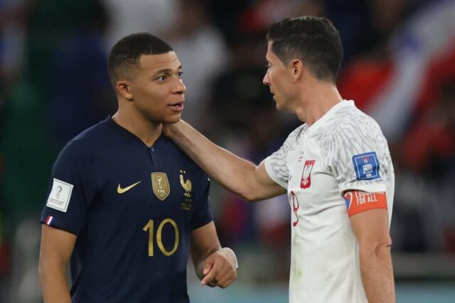 Robert Lewandowski v Barcelone reaguje na stratu Pichichi na Kylian Mbappé

