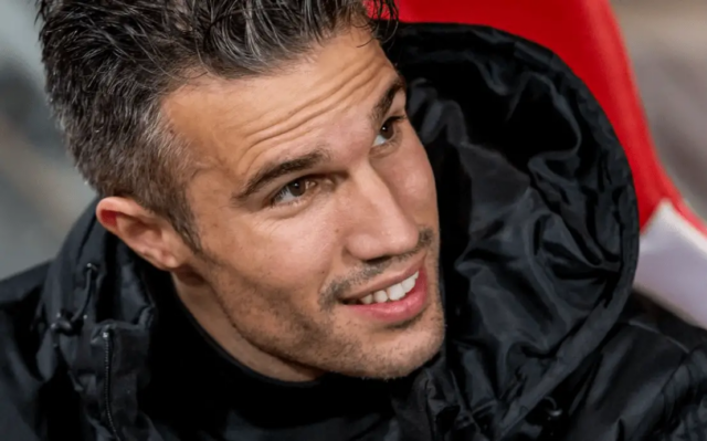 Robin van persie jage no Ernst Happs rekord od Feyenoord

