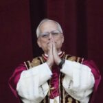 Roma prereat opakujte špeciálny dres pre pápeža Leo xiv