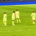 Ronald Araujo vyradil spoluhráč v Inter-Barcelone