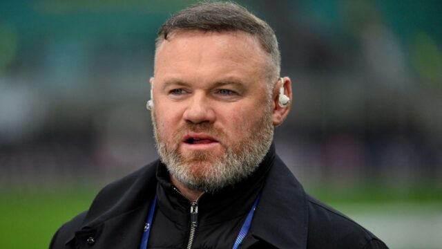 Rooney sa chce „zbaviť vyhlásenia Ruby“, pokrýva 100% červenú kartu Hendersona “


