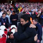 Rozprávka o 2 medzerách ligy majstrov: mosadz Arsenal pečať osud Arte; Enrique Mocks 'Farmers' Tag v PSG