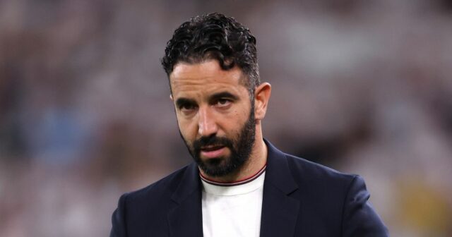 Ruben Amorim informe les joueurs de l'homme UTD qu'il reste et dit à Garnacho de trouver un nouveau club '
