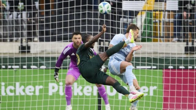 Santiago Moreno zdvíha Hölzer do Sporting Kansas City

