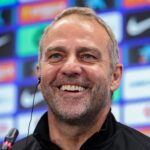 Šéf Barcelony Hansi Flick podpisuje novú zmluvu po víťazstve v Laliga