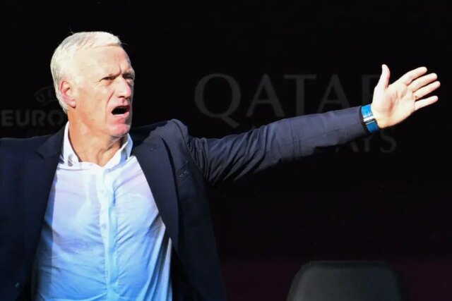 Šéf Francúzska Deschamps pozdravuje Barcelonskú hviezdu: „Nevidel som tím, ktorý ho zastaví“

