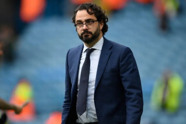 Sevilla Regite Nair Tiknizyan prenasledovanie

