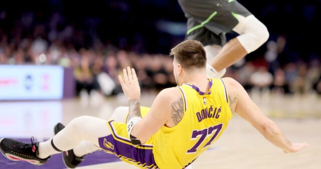 Sezóna Lakers končí stratou z prvého kola Timberwolves

