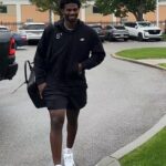 Shedeur Sanders sa všetci usmievali, keď kráčal k Brown Rookie Mini-Camp