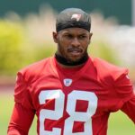 Shilo Sanders zapôsobí na Bucs Coaches na nováčikových minikamp