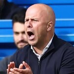 Slot Arne podáva nároky Arsenal po prijatí do Liverpoolu - „Je ťažké predvídať“