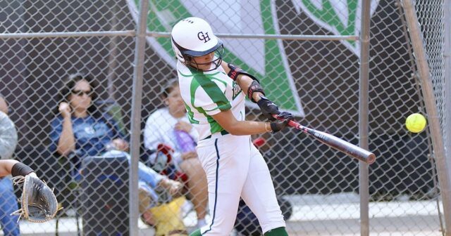 Softball Granada Hills pokračuje vo finále mestskej sekcie, kde dúfa, že sa zmení na nedávny trend

