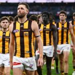 Hawthorn bol porazený na nohe a potom natáčal svojich priaznivcov v tribúne násilím