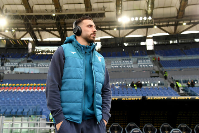 Správa Gila Foted By Chelsea s ponukou 35 miliónov pre obrancu Lazio

