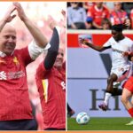 Bayer Leverkusen pravá strana Jeremie Frimpong v akcii