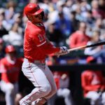 Správy MLB: Zdá sa, že pstruh Superstar Mike od Angels je zranený